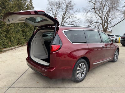 2020 Chrysler Pacifica Touring L Plus