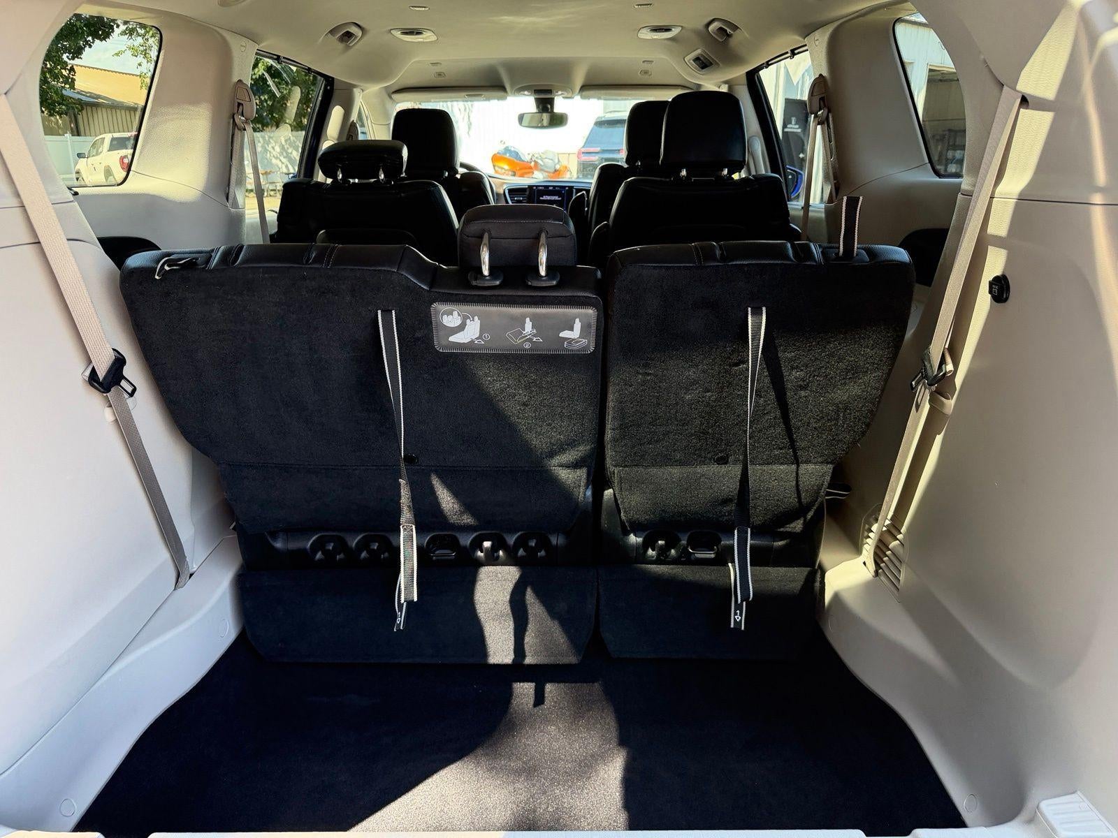 2018 Chrysler Pacifica Base