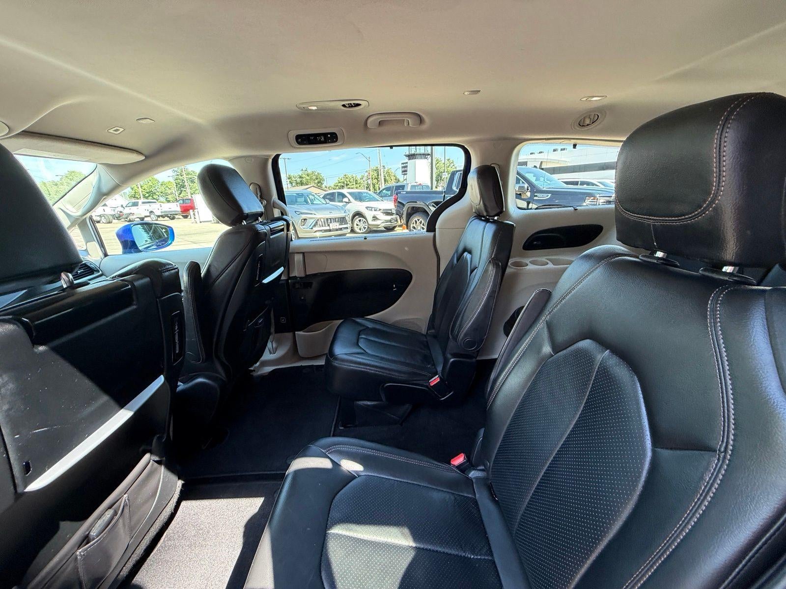2018 Chrysler Pacifica Base