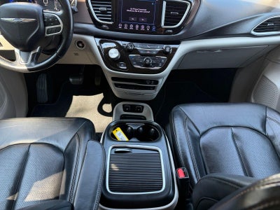2018 Chrysler Pacifica Base