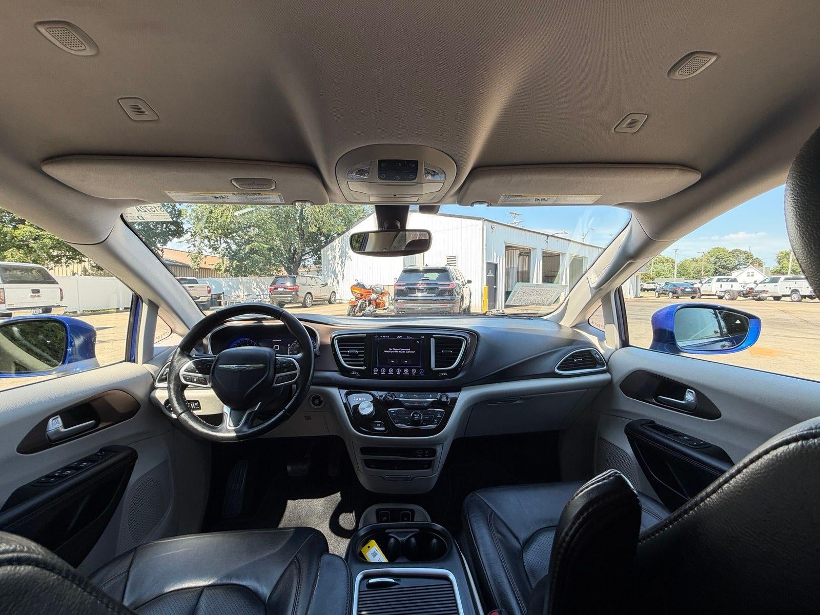 2018 Chrysler Pacifica Base