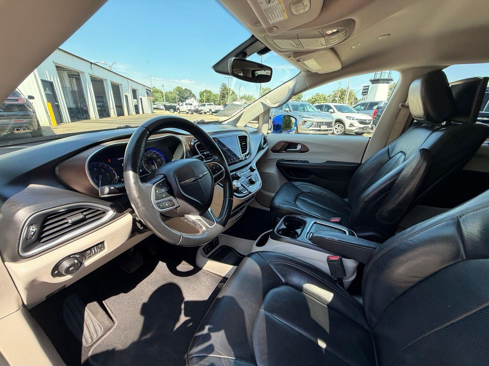 2018 Chrysler Pacifica Base