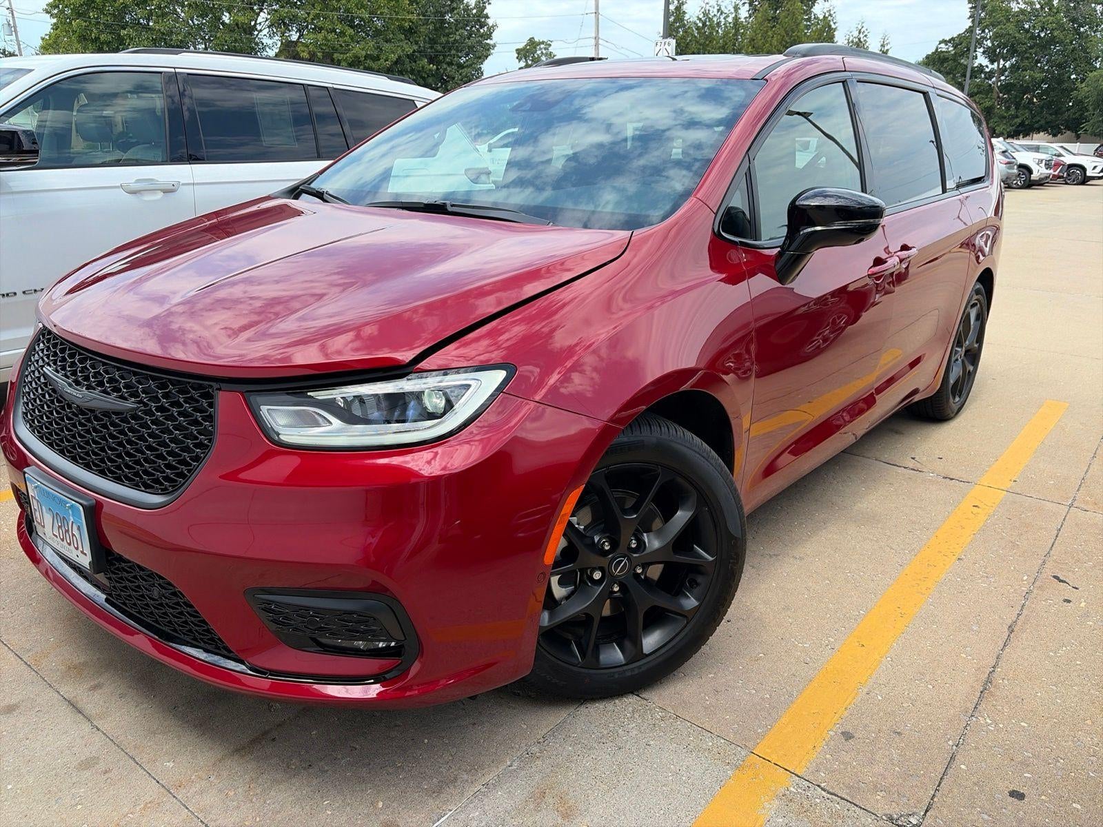 2026 Chrysler Pacifica Limited