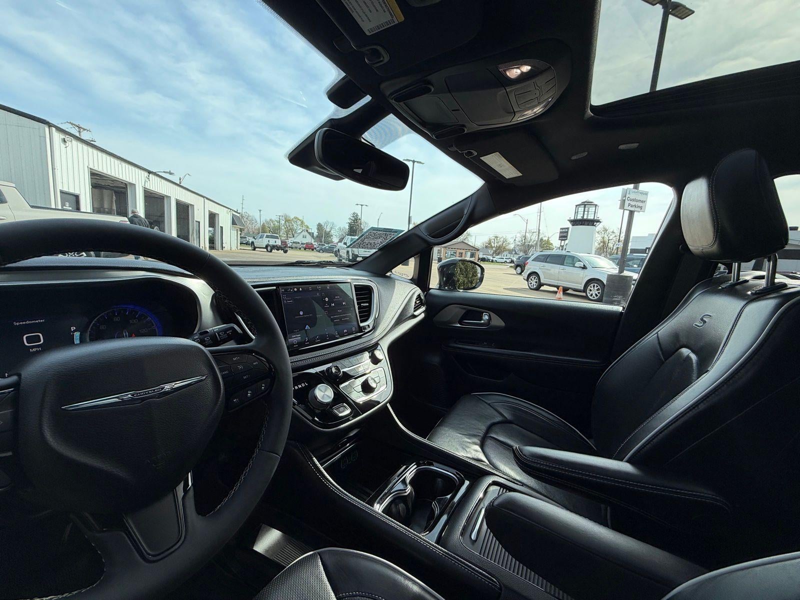 2022 Chrysler Pacifica Limited