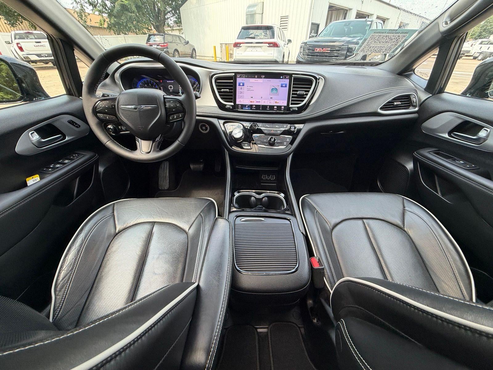 2025 Chrysler Pacifica Limited