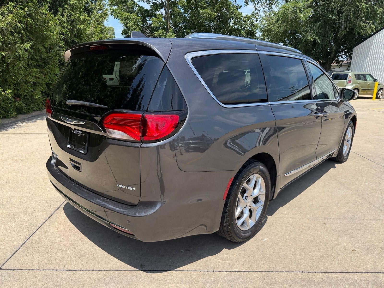 2019 Chrysler Pacifica Limited