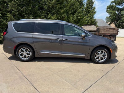 2019 Chrysler Pacifica Limited