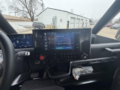 2024 BrightDrop Zevo 400 Base