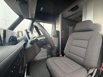 2024 BrightDrop Zevo 400 Base