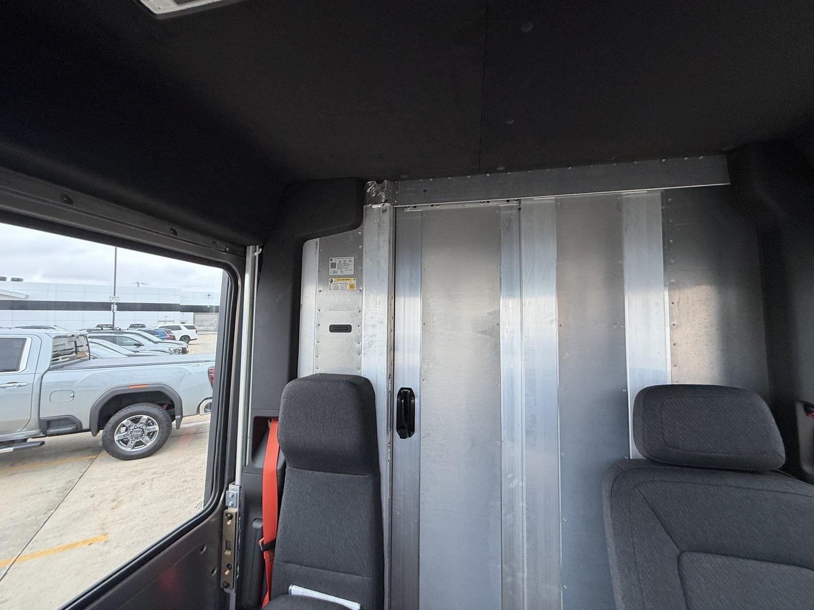 2024 BrightDrop Zevo 600 Base