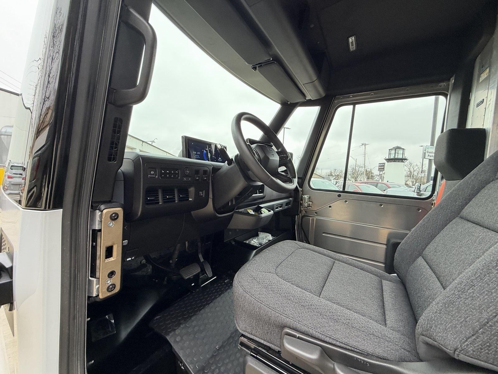 2024 BrightDrop Zevo 600 Base