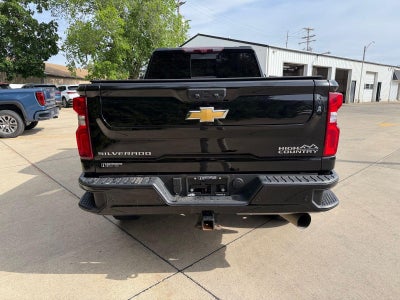 2022 Chevrolet Silverado 2500 HD High Country
