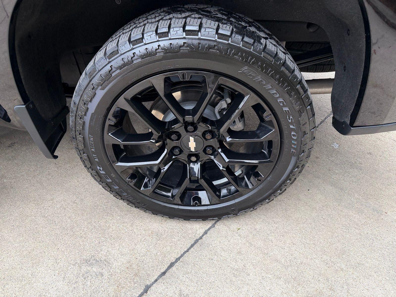 2023 Chevrolet Silverado 1500 High Country