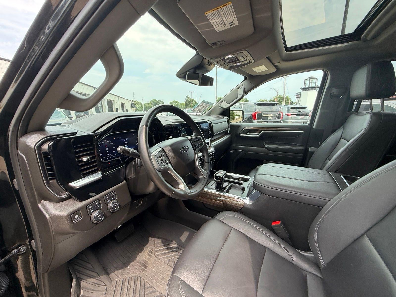 2024 Chevrolet Silverado 1500 RST