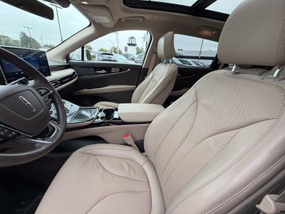 2022 Lincoln Nautilus Reserve