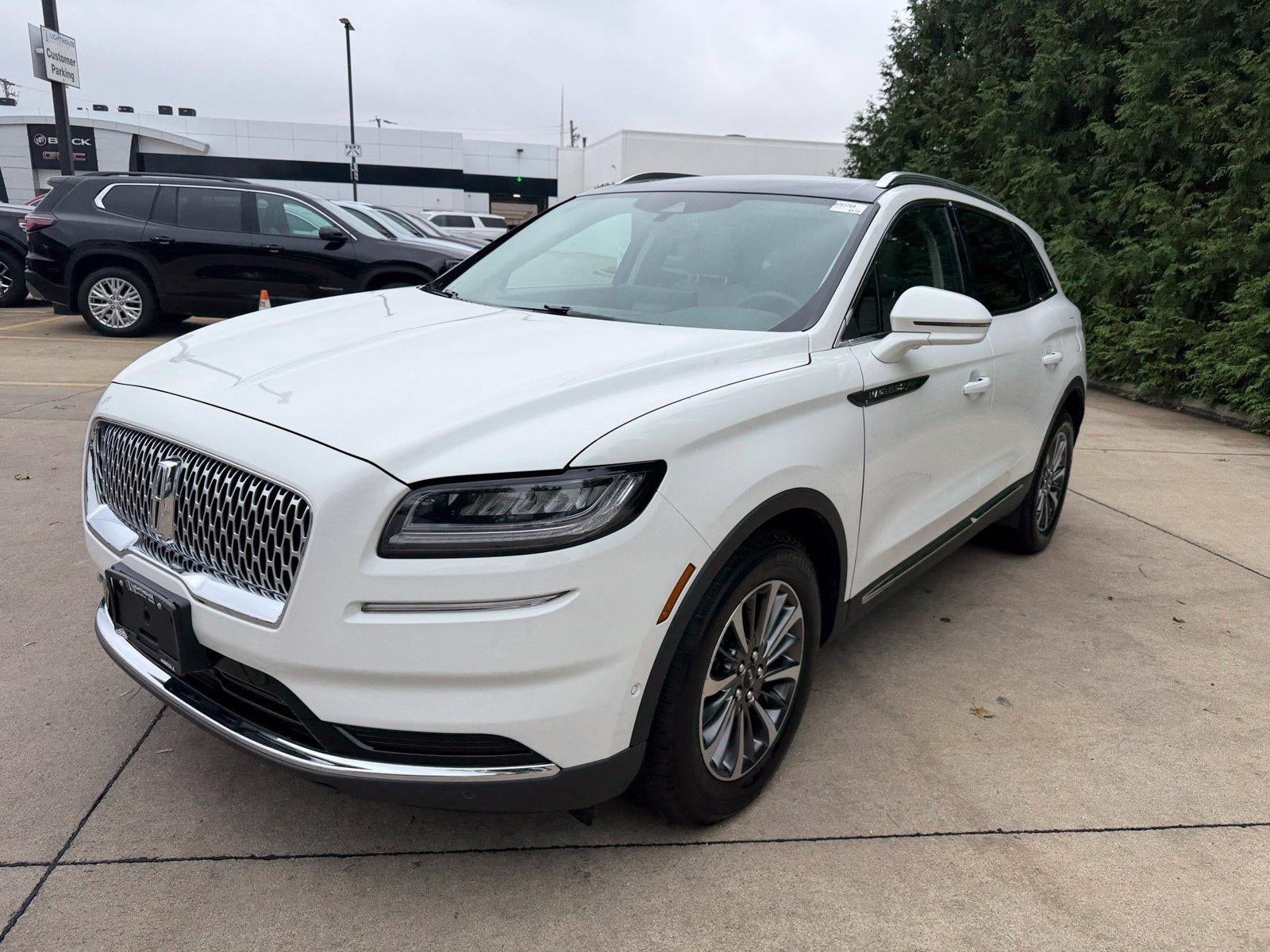 2022 Lincoln Nautilus Reserve