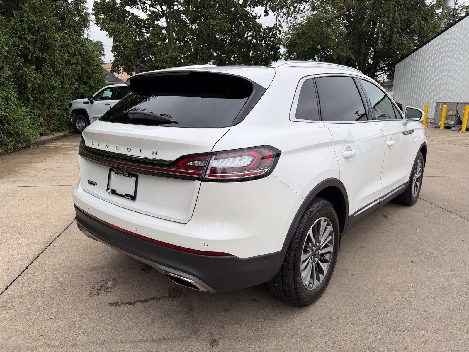 2022 Lincoln Nautilus Reserve