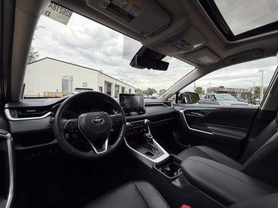 2021 Toyota RAV4 XLE Premium