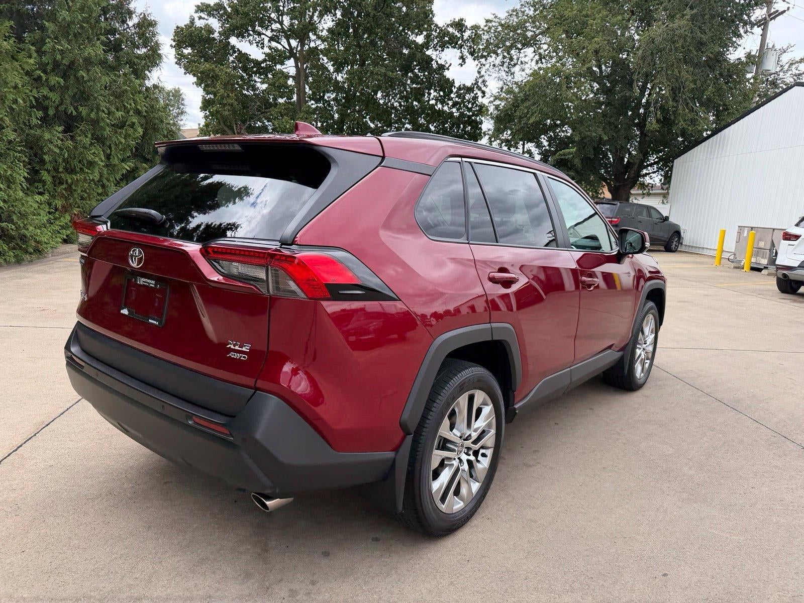 2021 Toyota RAV4 XLE Premium