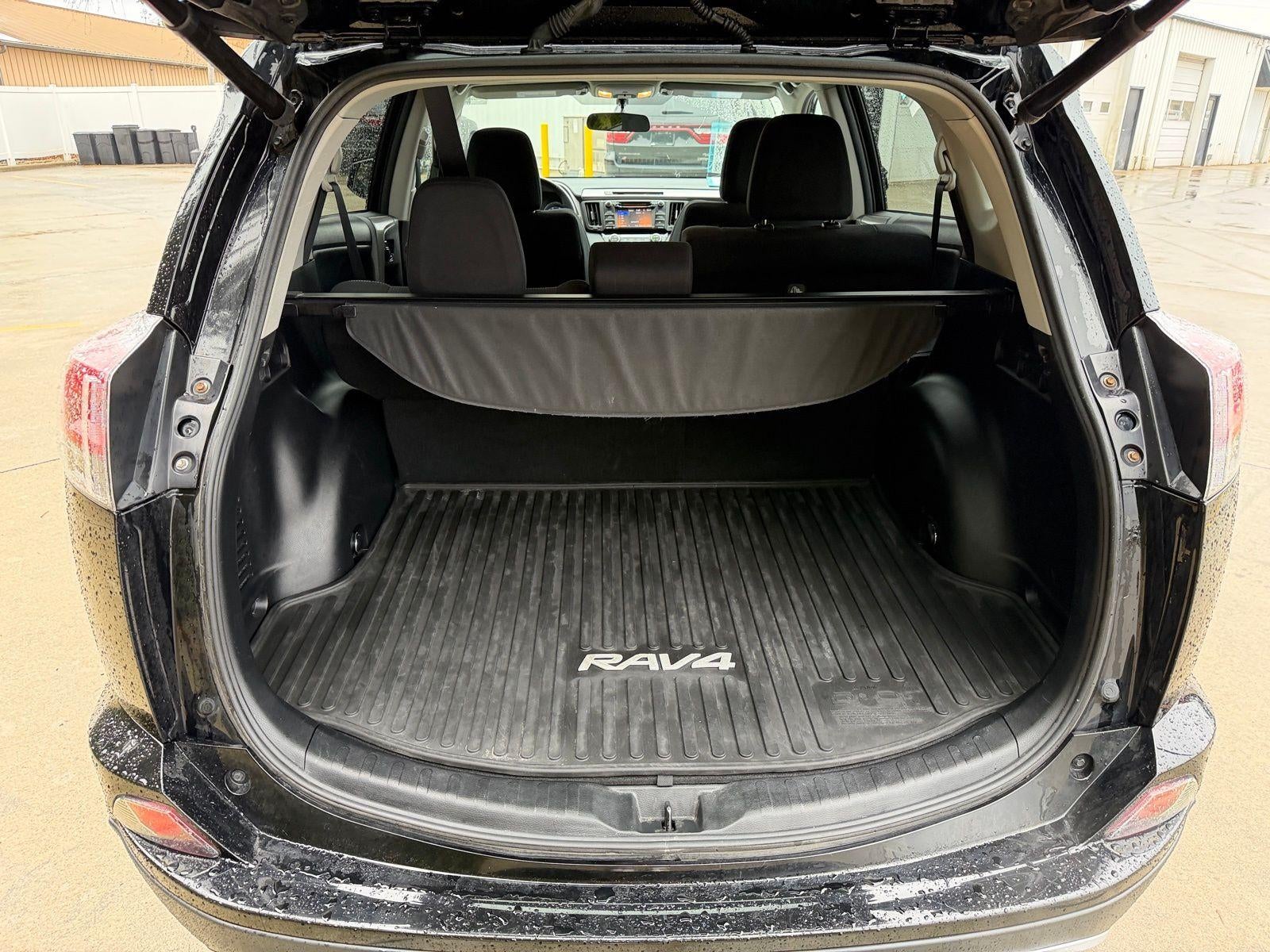 2016 Toyota RAV4 XLE