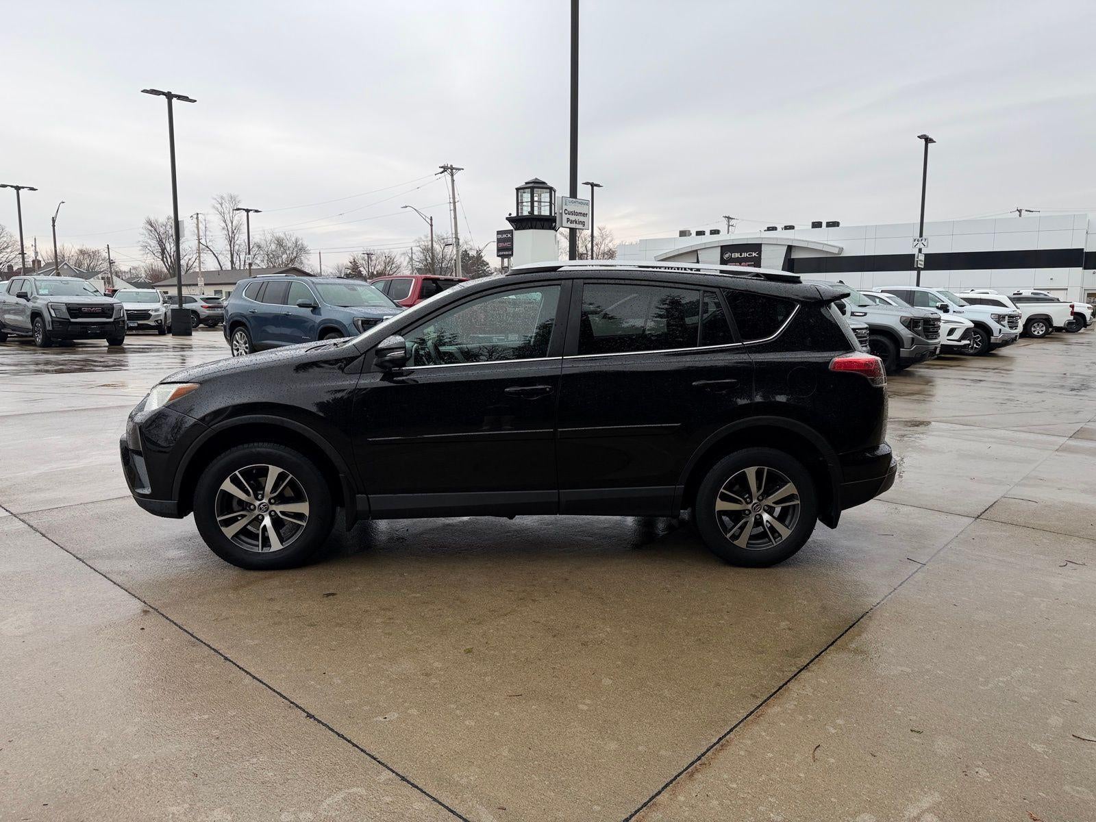 2016 Toyota RAV4 XLE