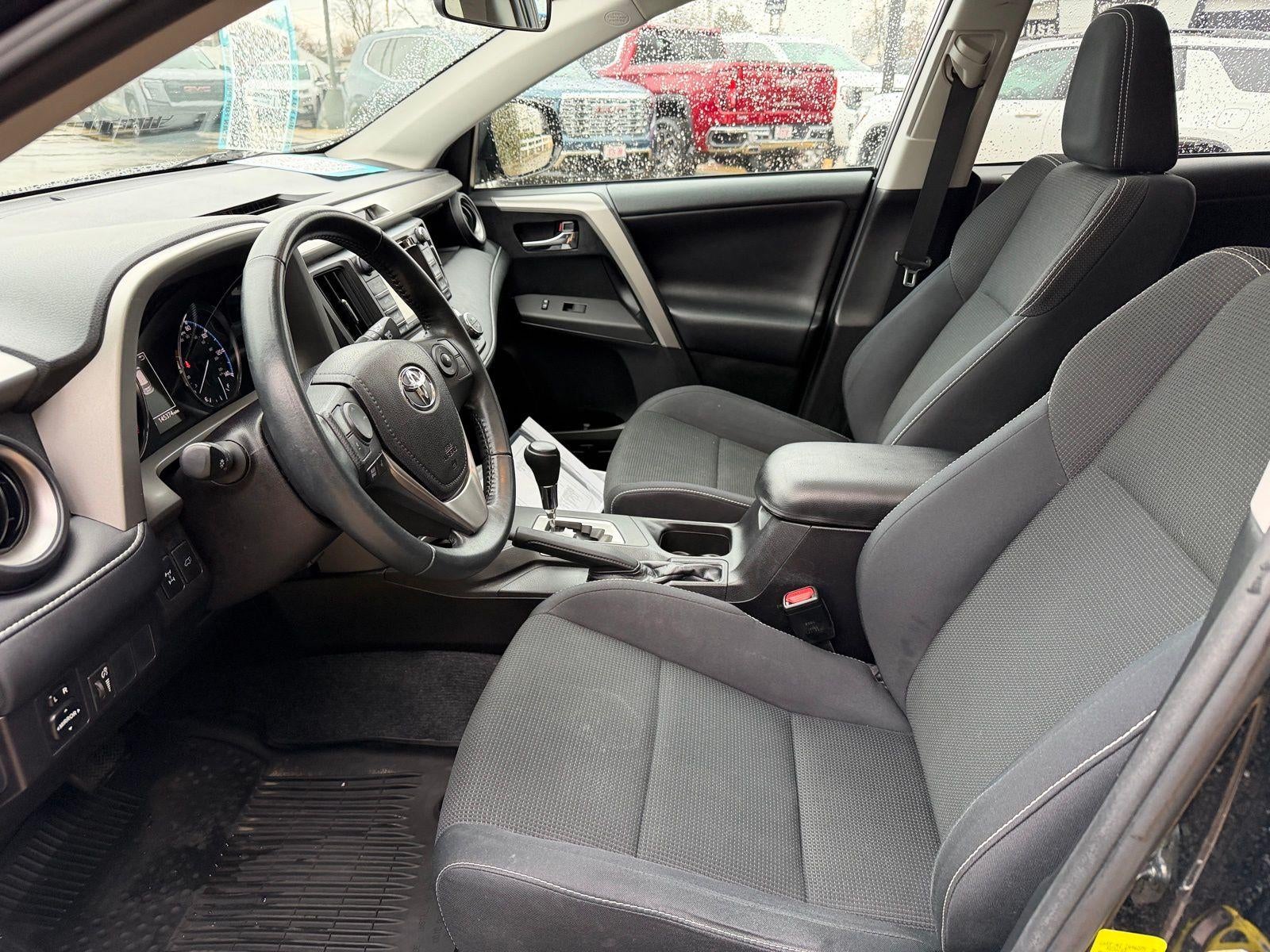2016 Toyota RAV4 XLE