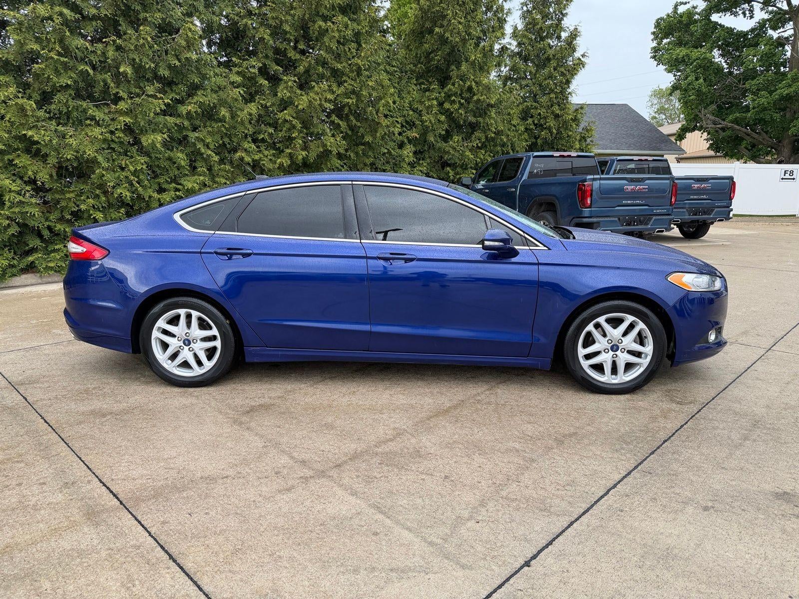 2015 Ford Fusion SE