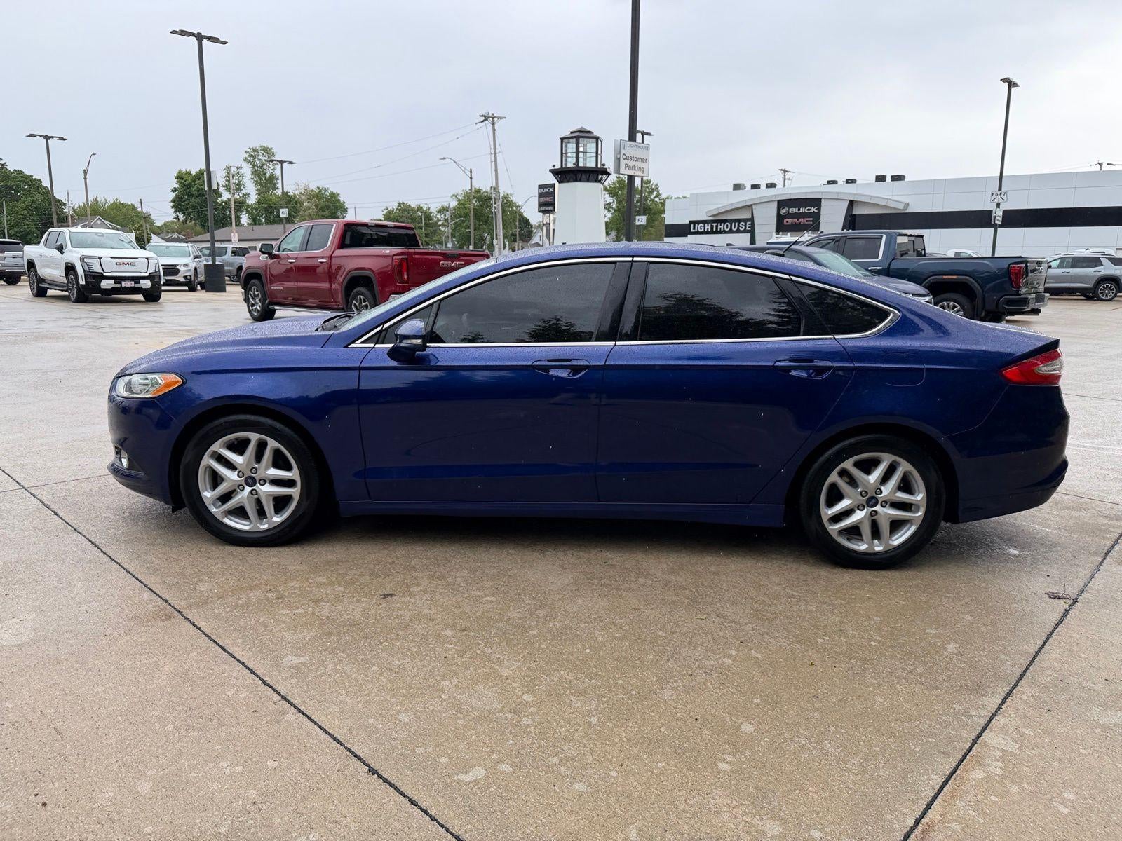 2015 Ford Fusion SE