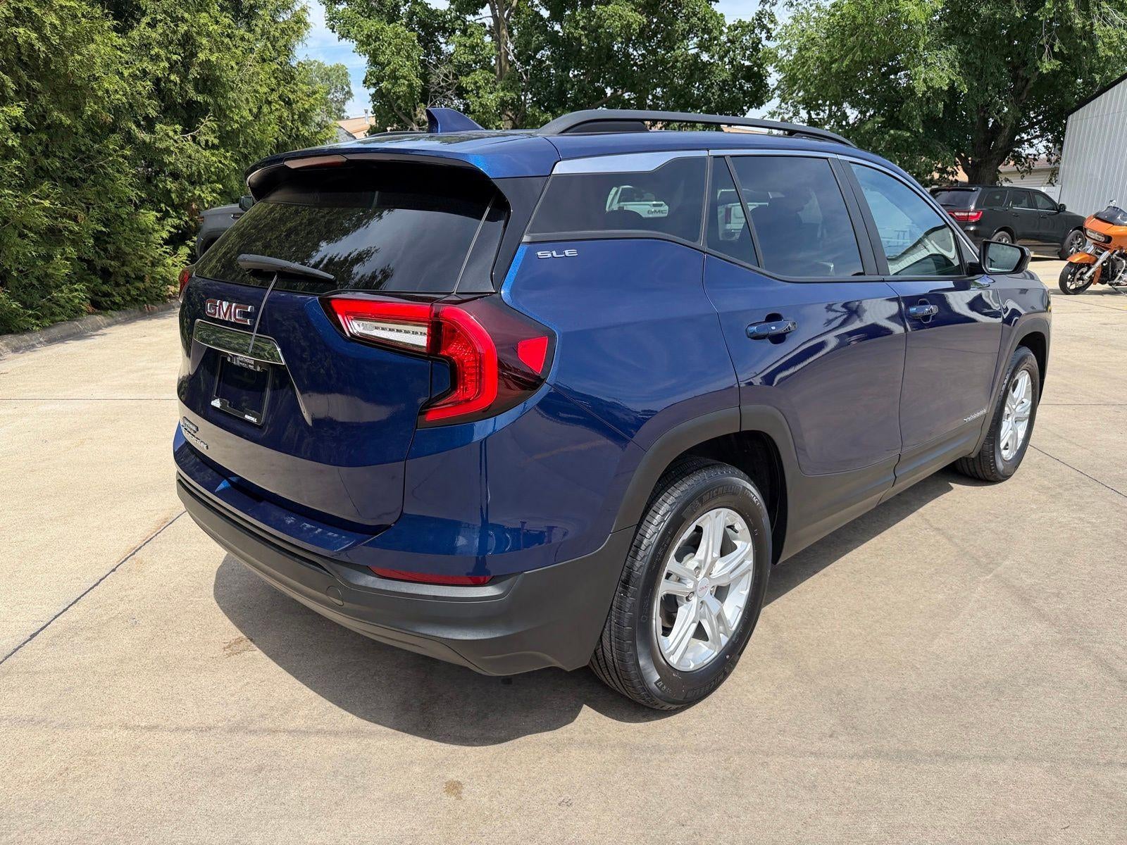 2023 GMC Terrain SLE