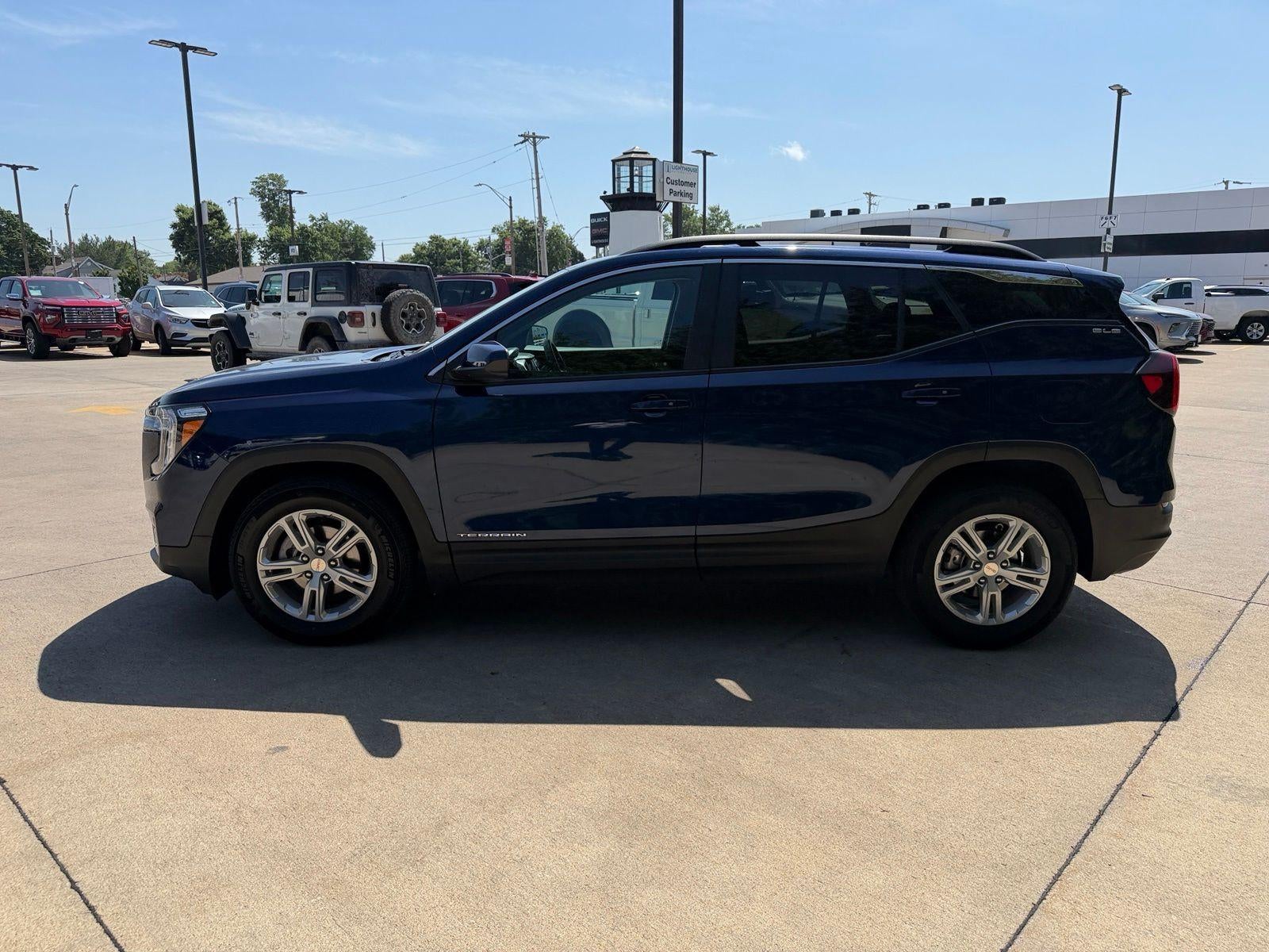 2023 GMC Terrain SLE