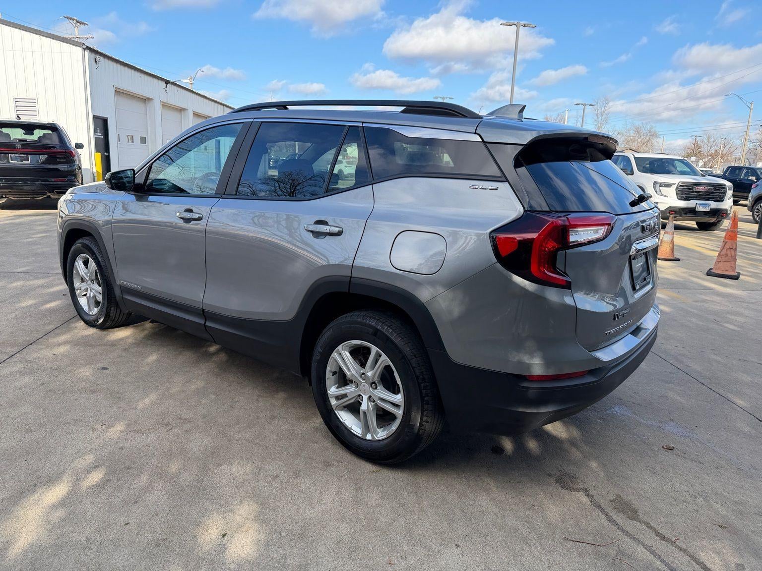 2024 GMC Terrain SLE