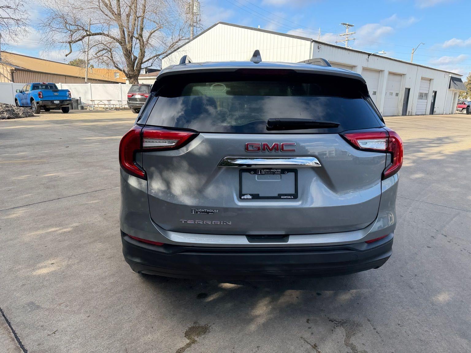 2024 GMC Terrain SLE