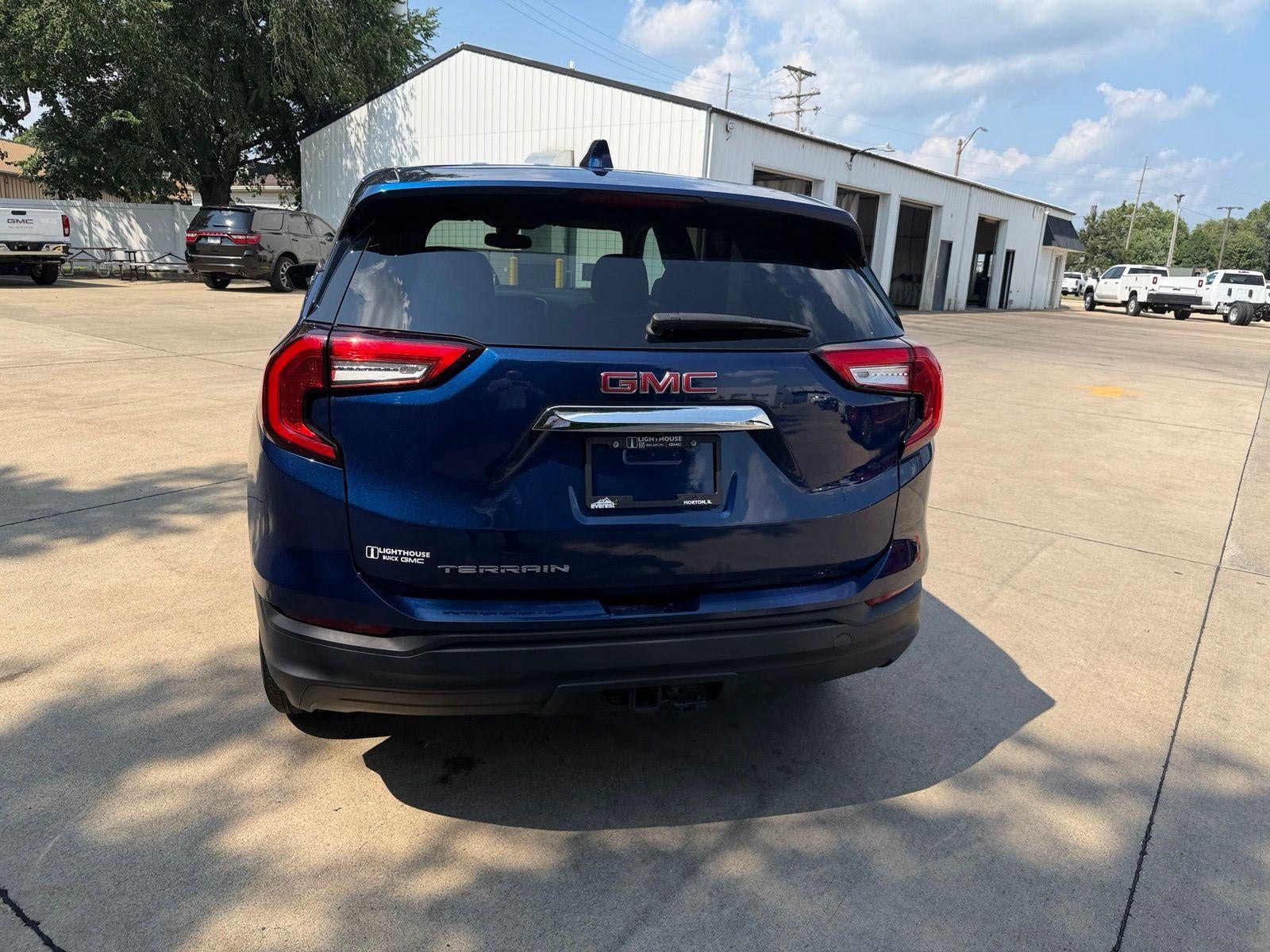 2023 GMC Terrain SLE