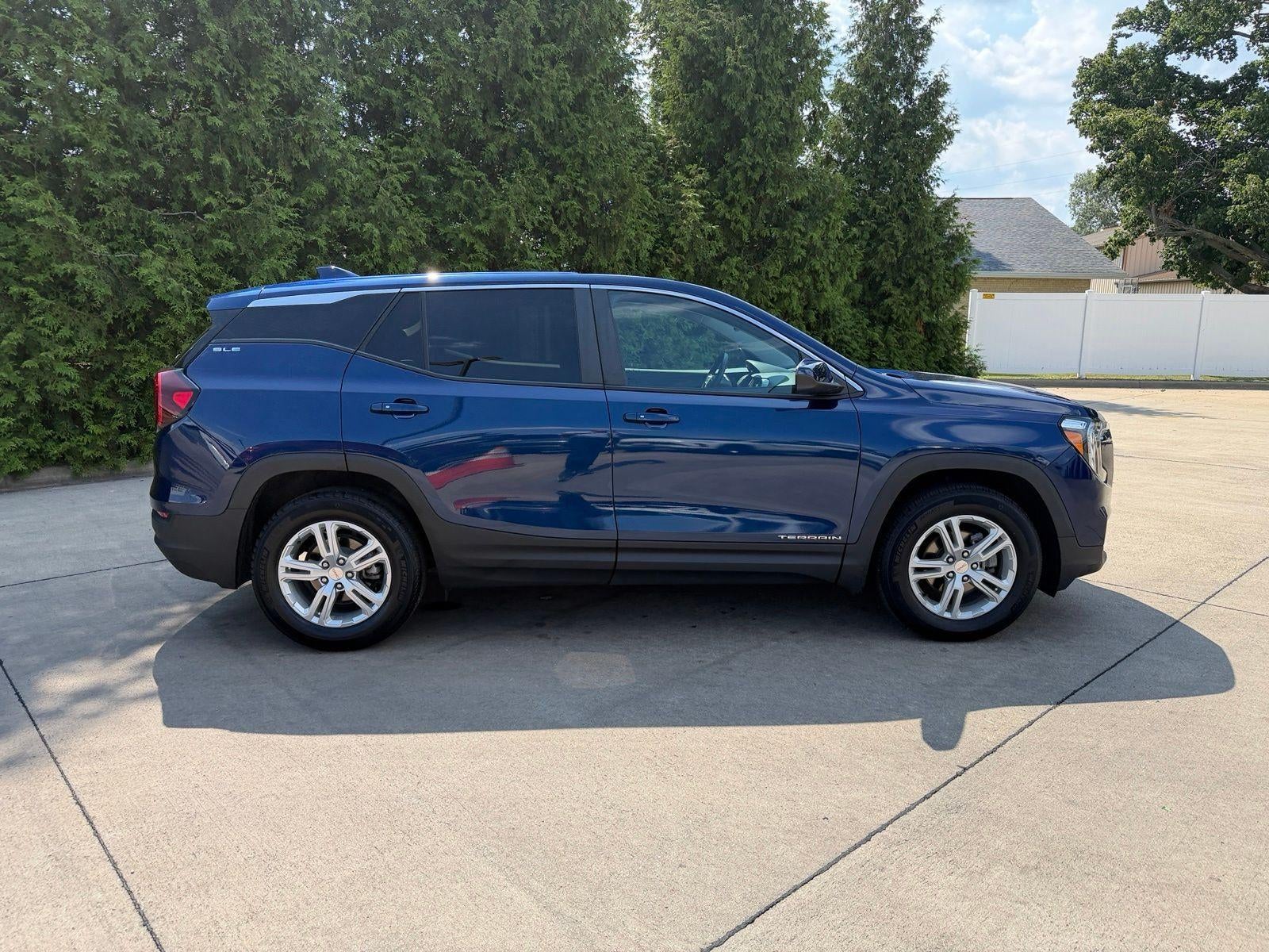 2023 GMC Terrain SLE