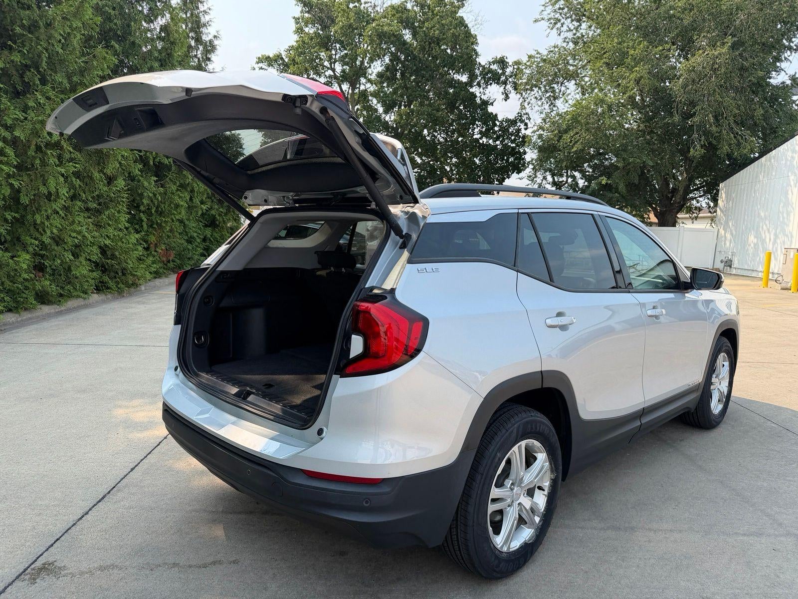 2020 GMC Terrain SLE