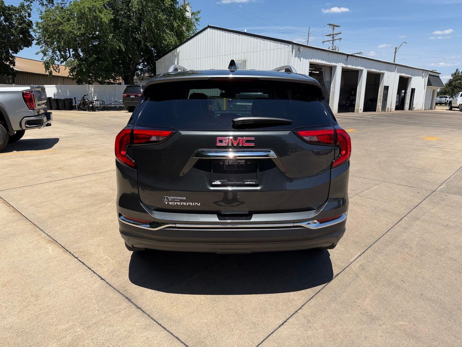2021 GMC Terrain SLT