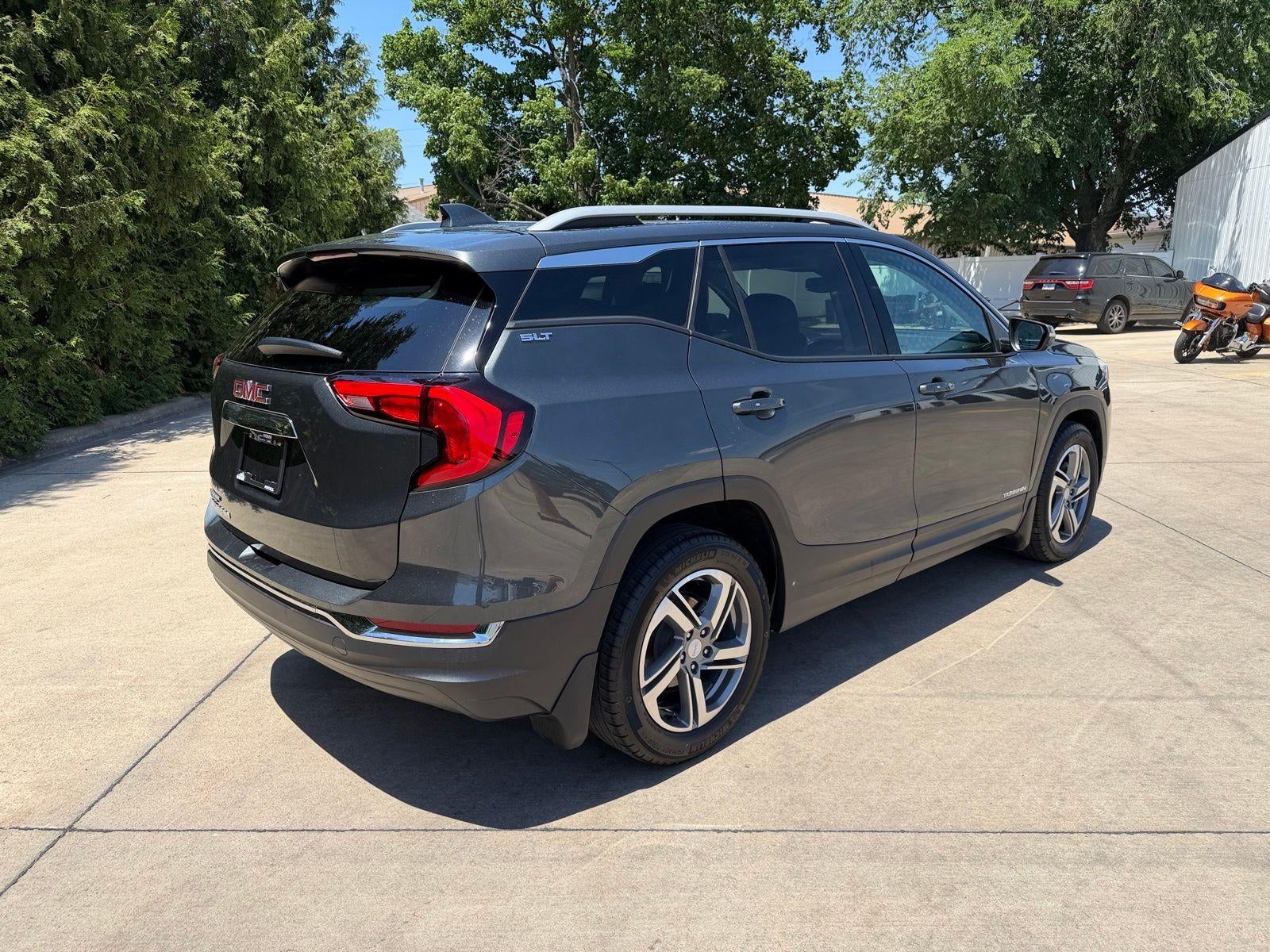 2021 GMC Terrain SLT