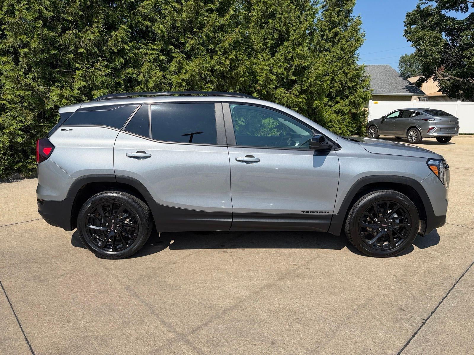 2023 GMC Terrain SLE