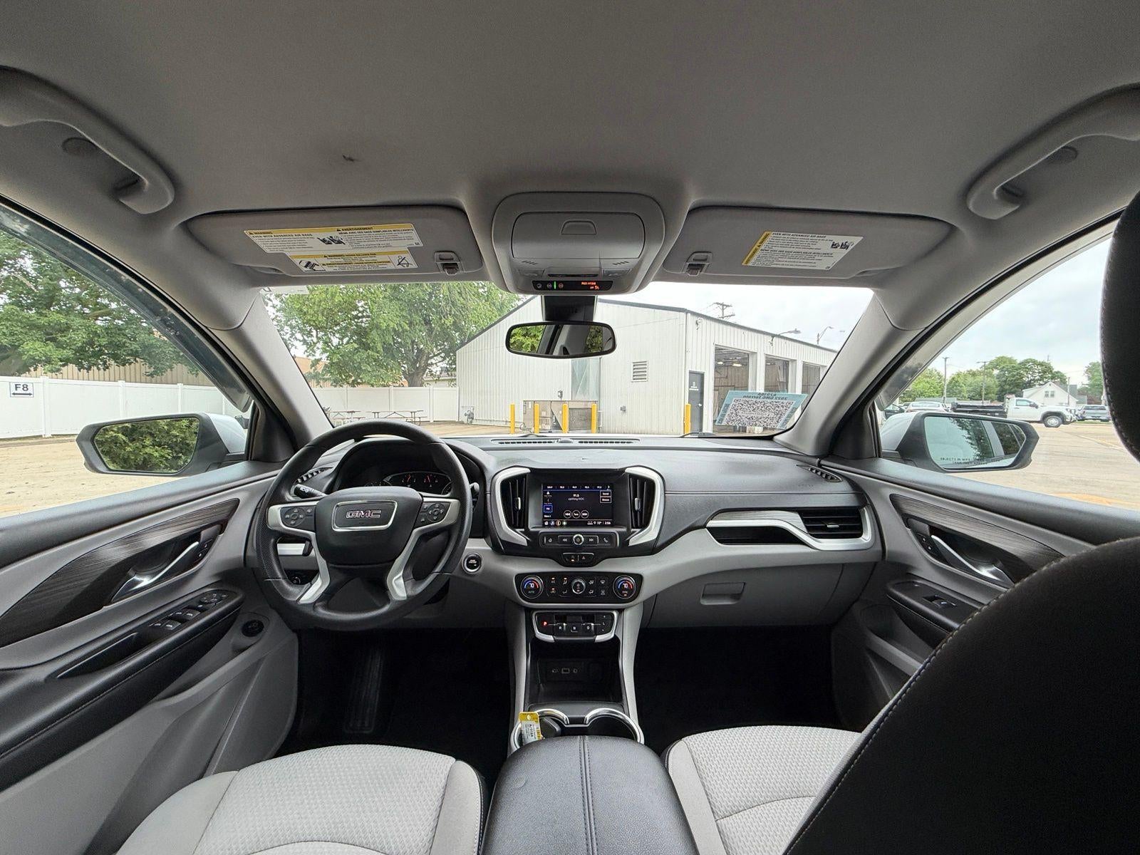 2022 GMC Terrain SLE