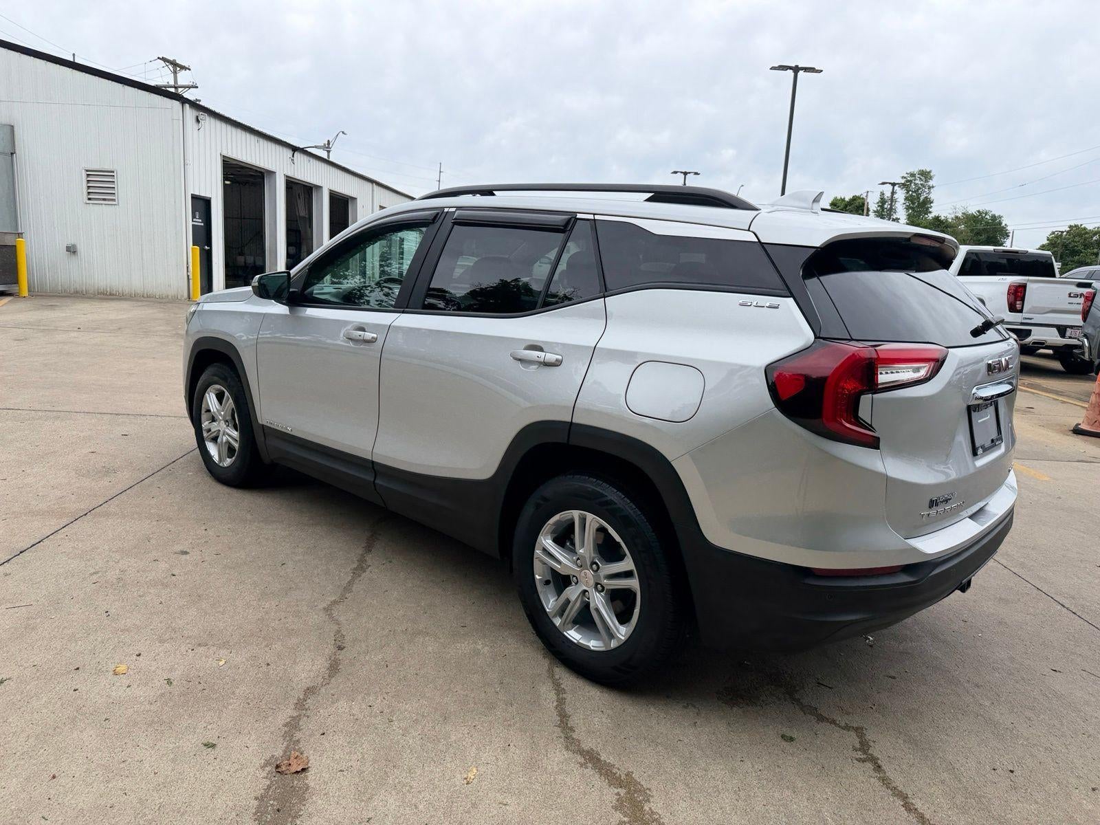 2022 GMC Terrain SLE