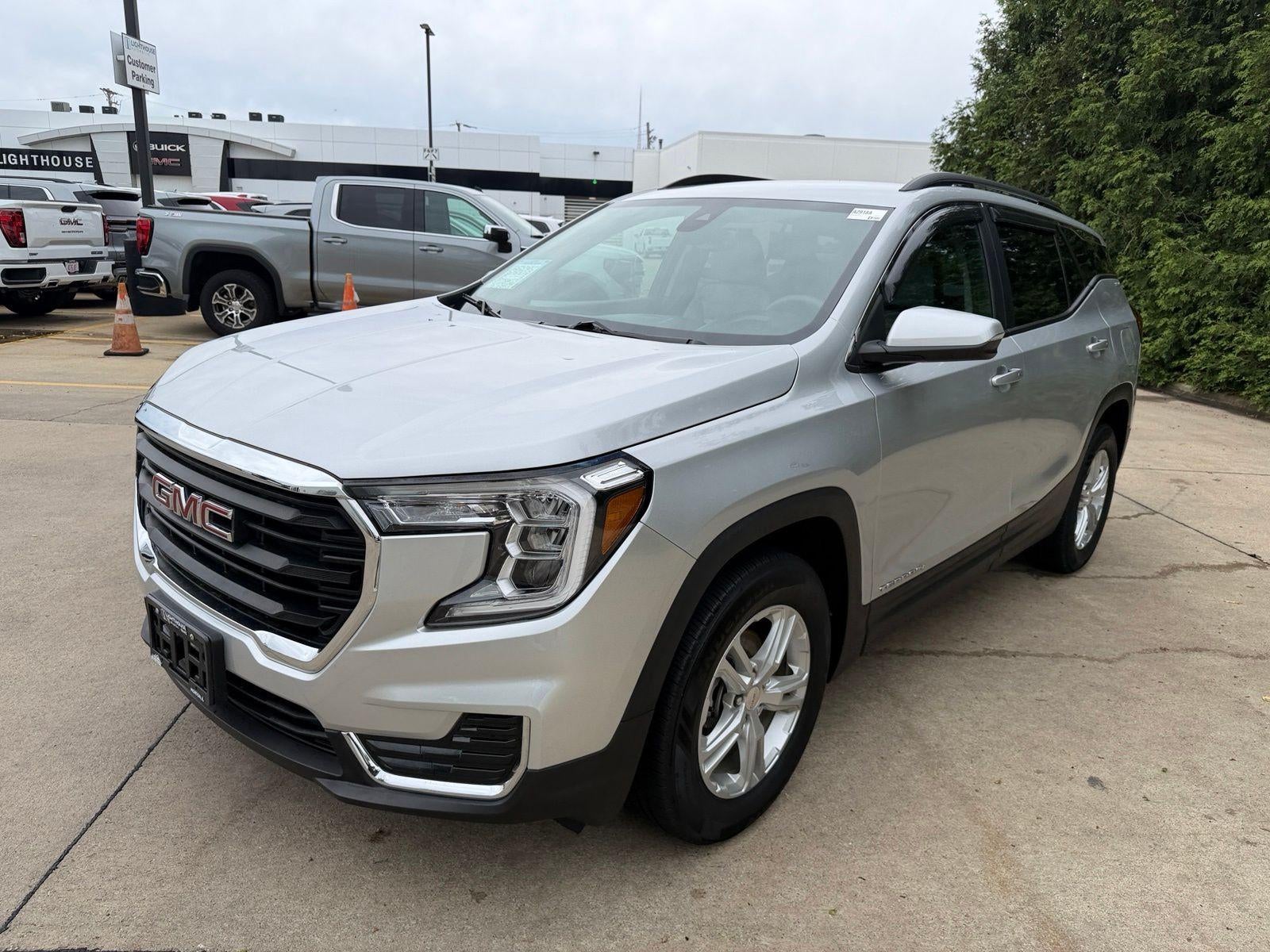 2022 GMC Terrain SLE