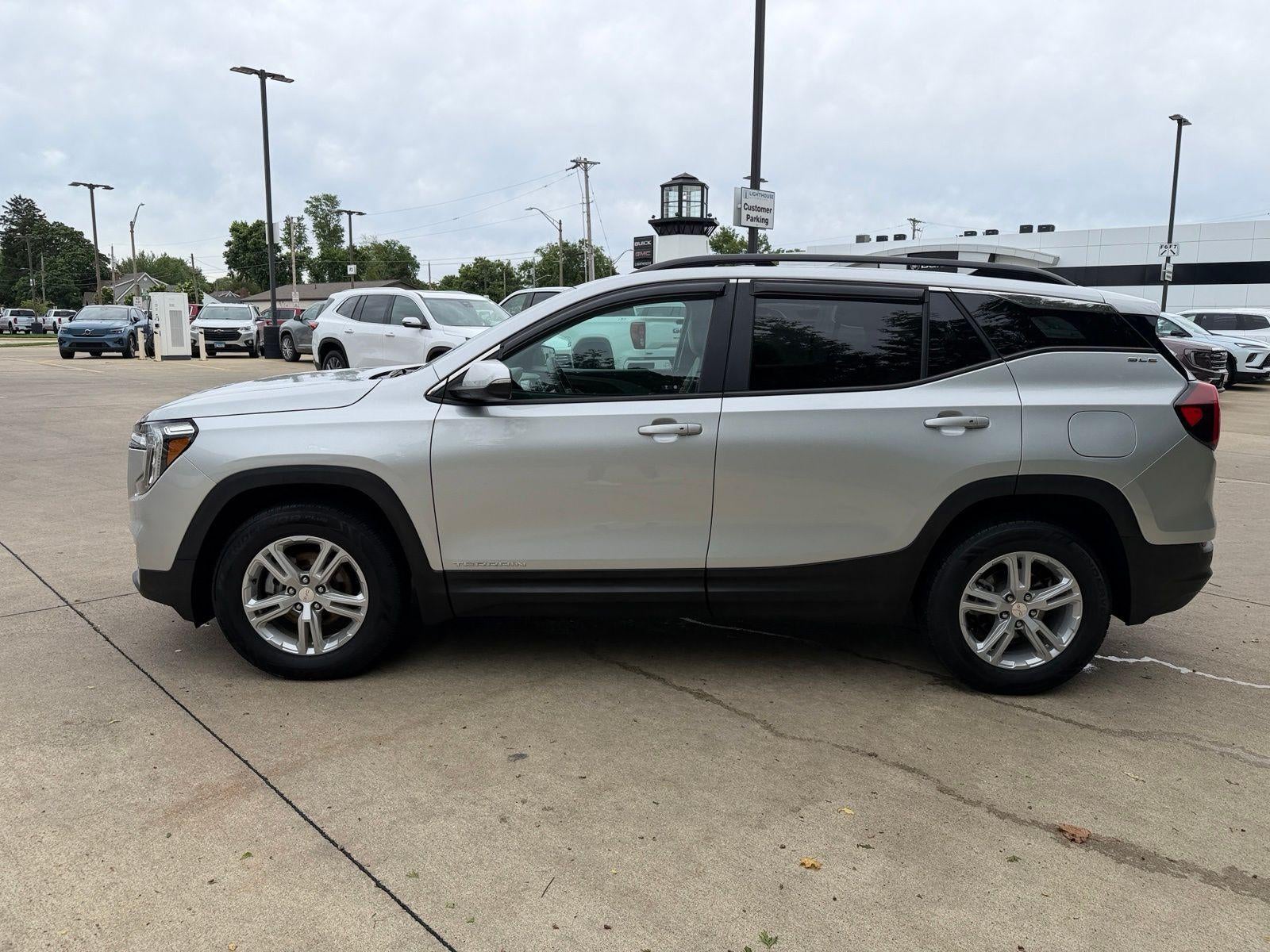 2022 GMC Terrain SLE
