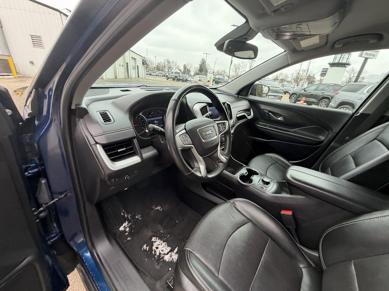 2023 GMC Terrain SLT