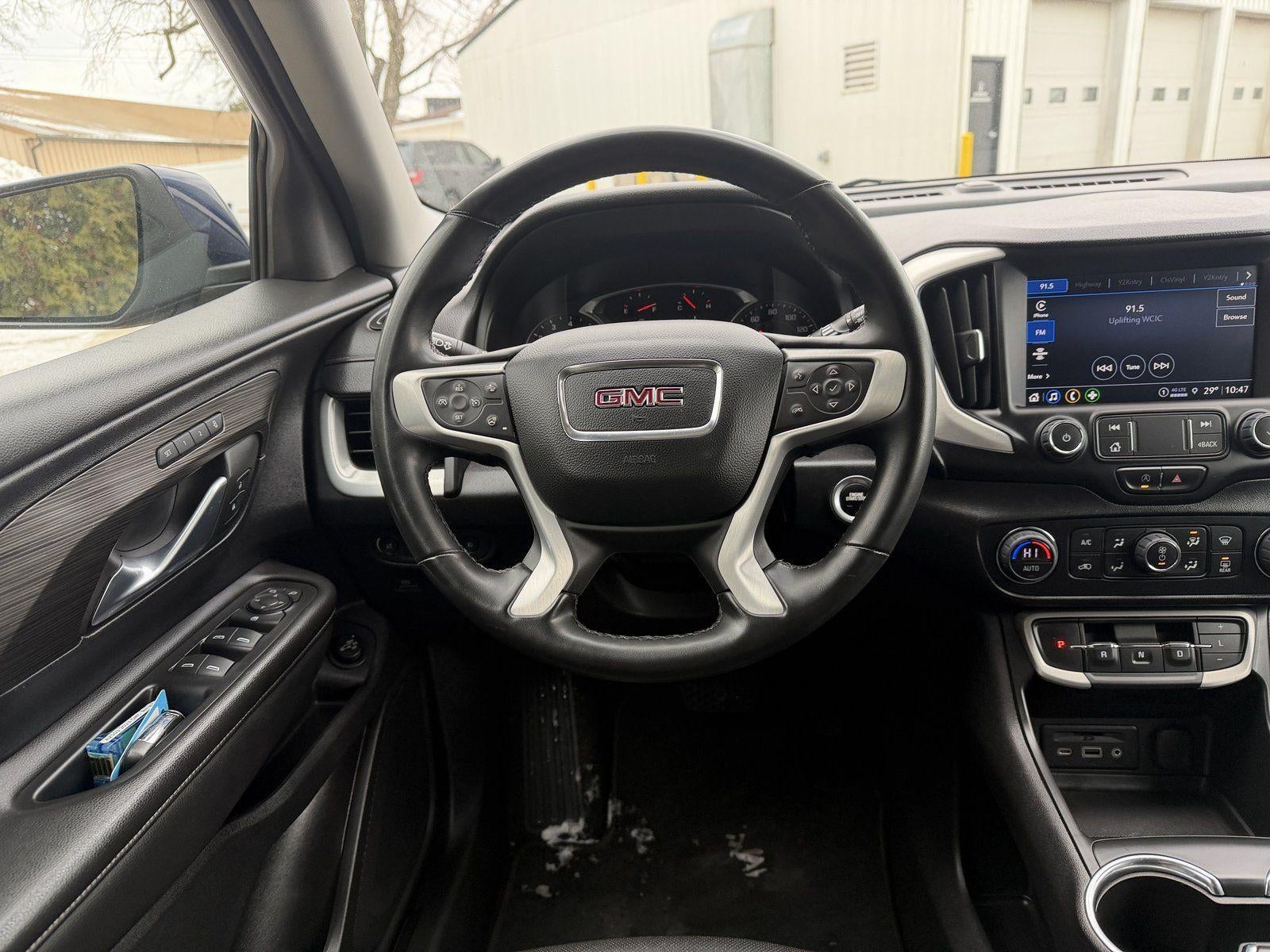 2023 GMC Terrain SLT