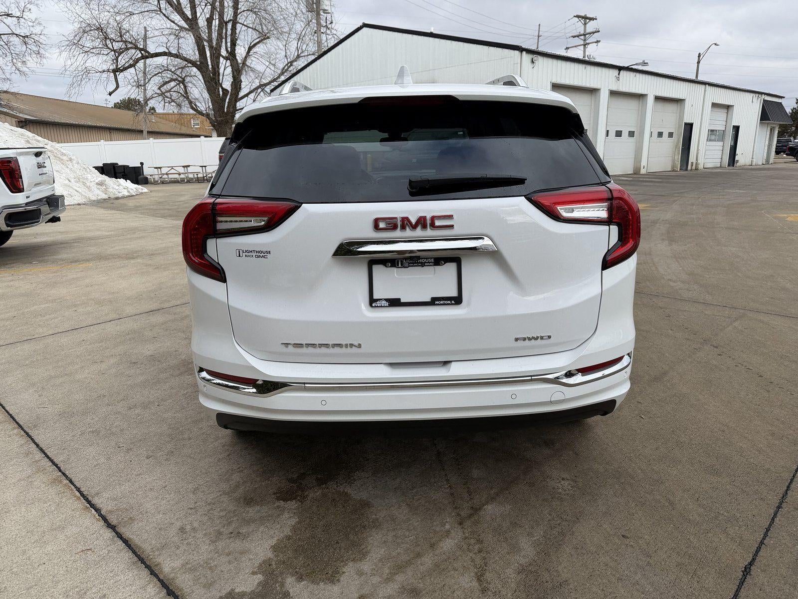 2024 GMC Terrain Denali