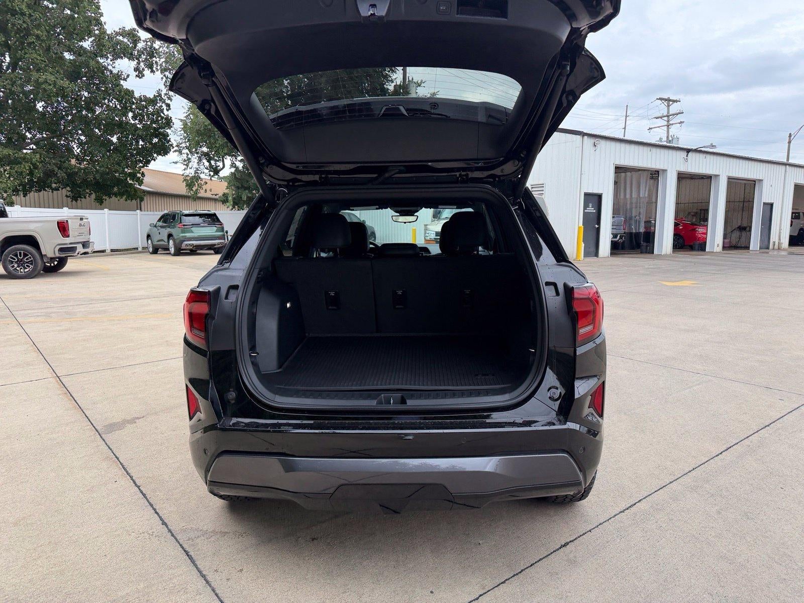 2027 GMC Terrain AWD AT4
