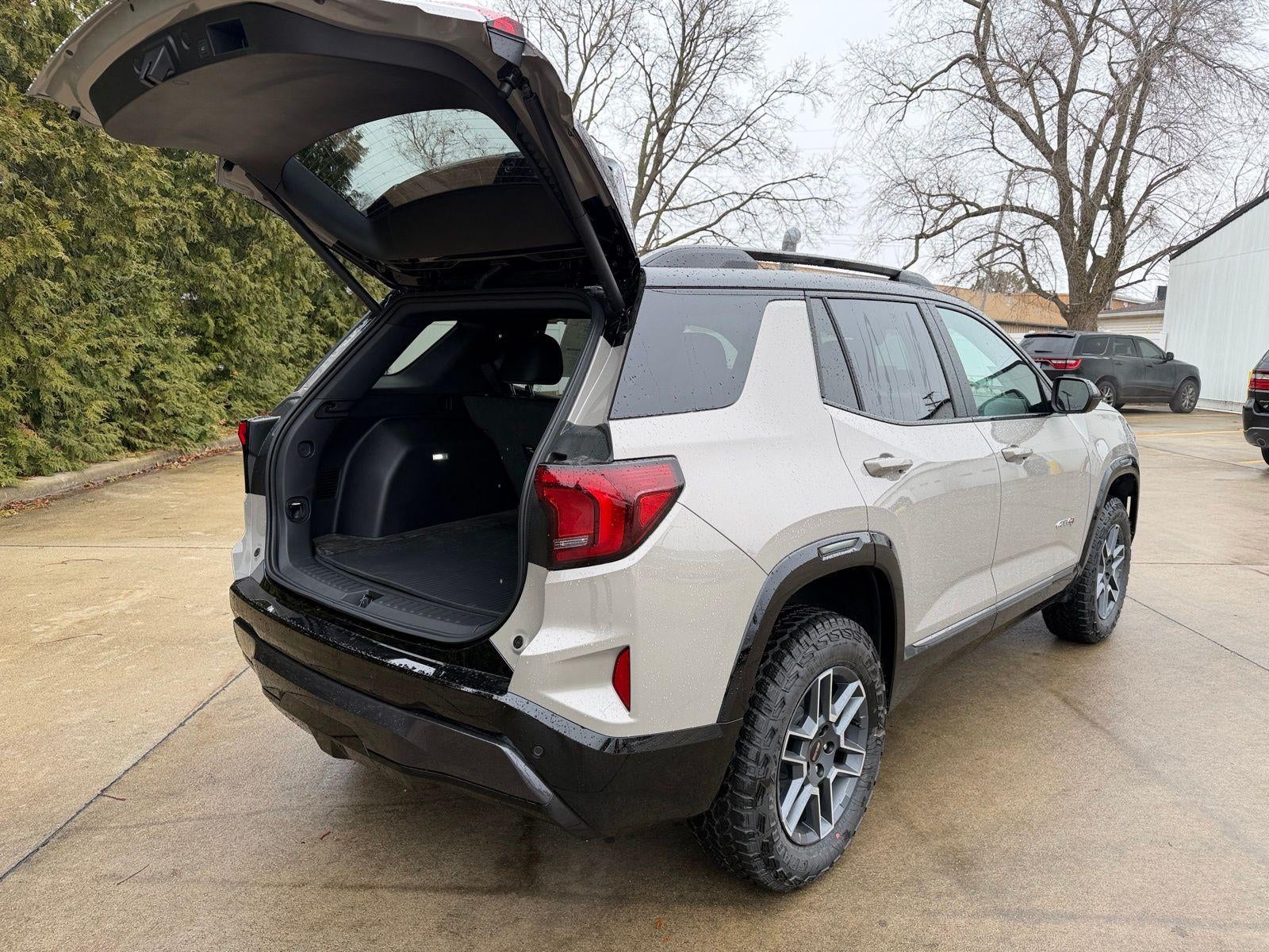2026 GMC Terrain AWD AT4