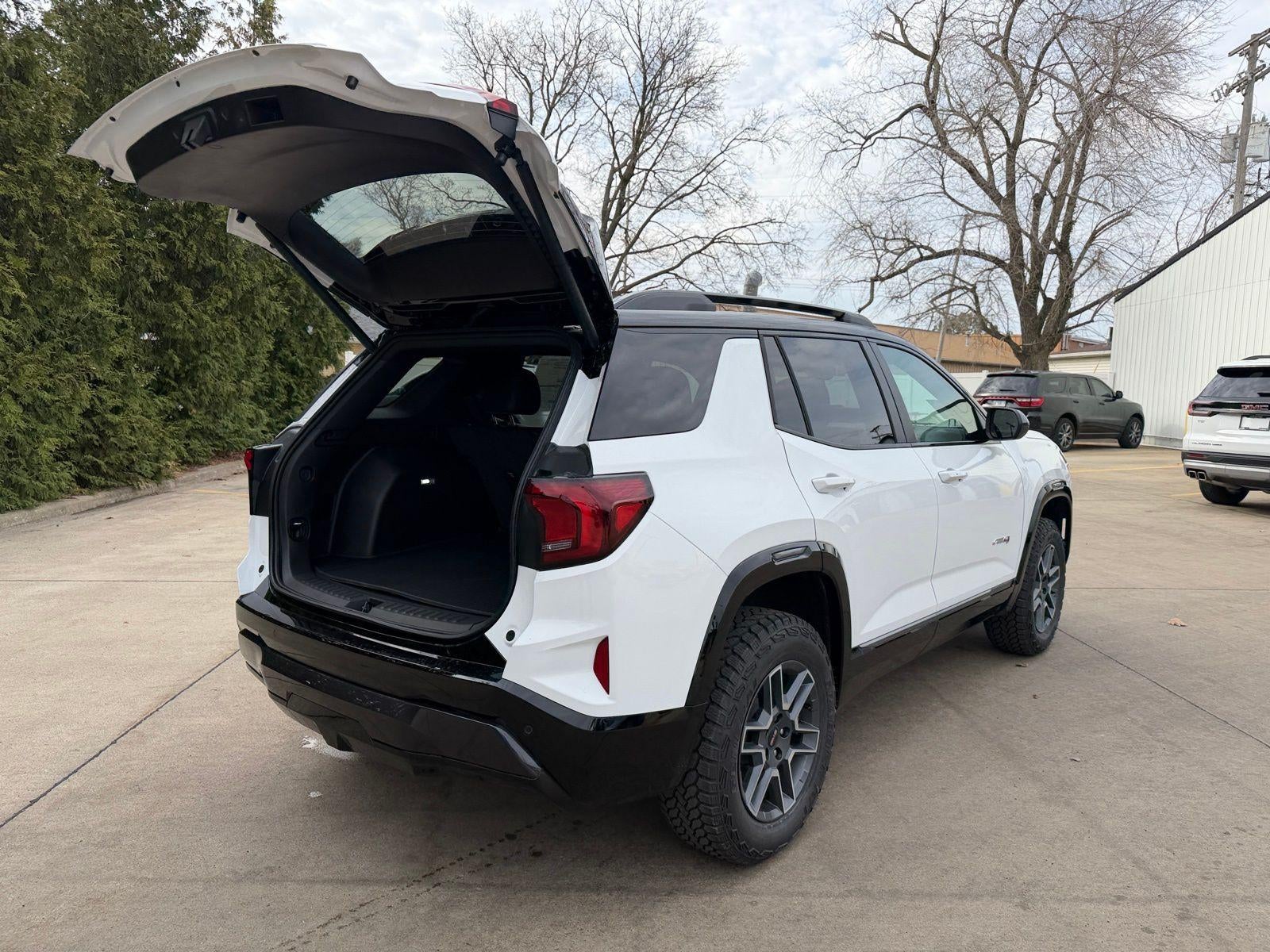 2026 GMC Terrain AWD AT4