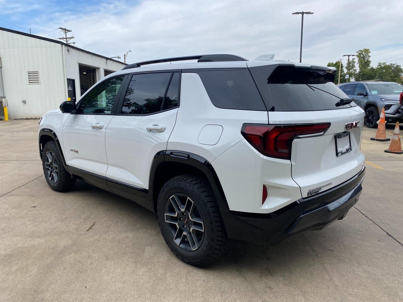 2026 GMC Terrain AWD AT4