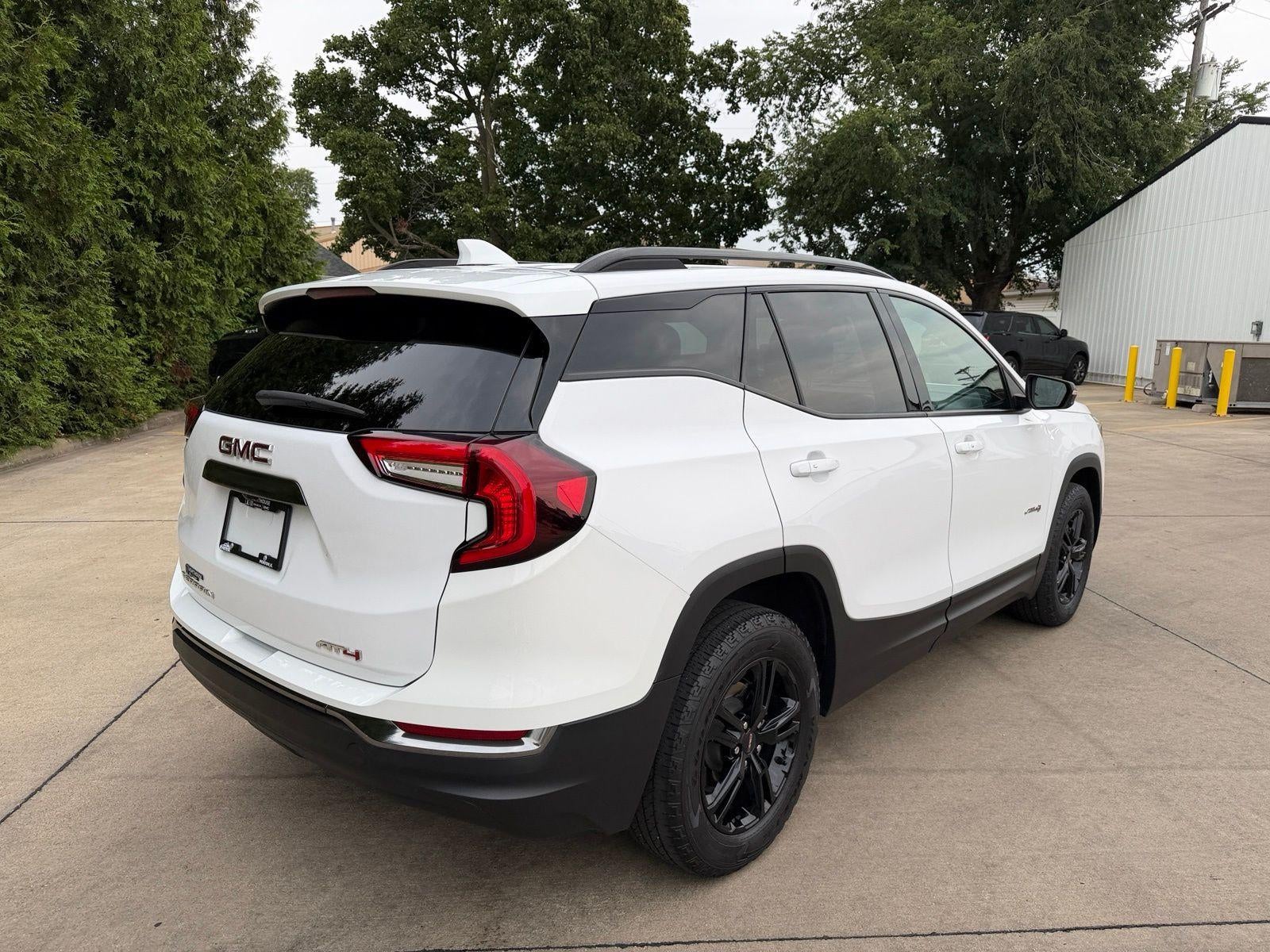 2022 GMC Terrain AT4